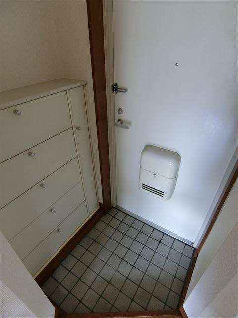 ヌーボー北 玄関