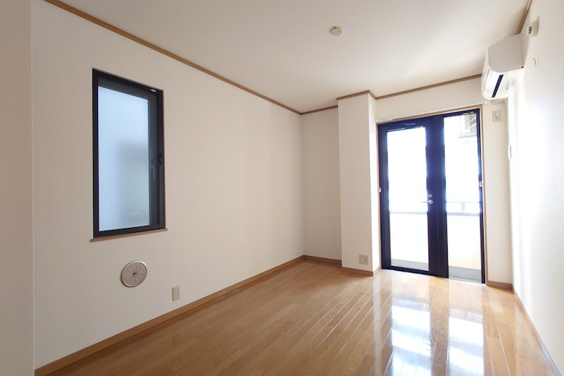 ヴィラファミール ベッドルーム