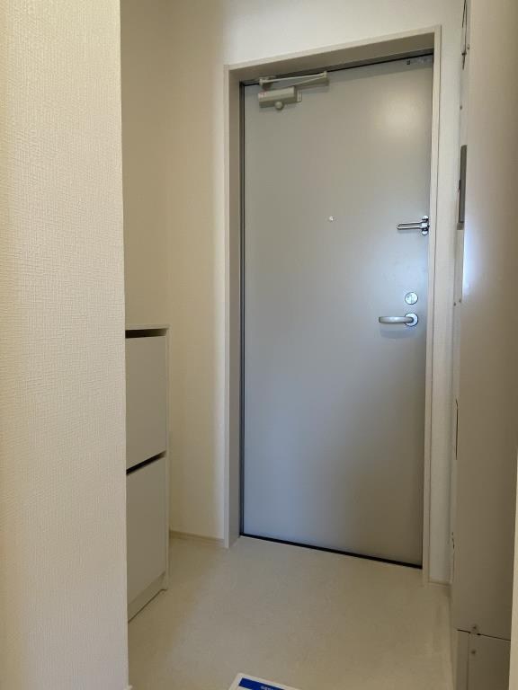 LAUREL西新井栄町 玄関