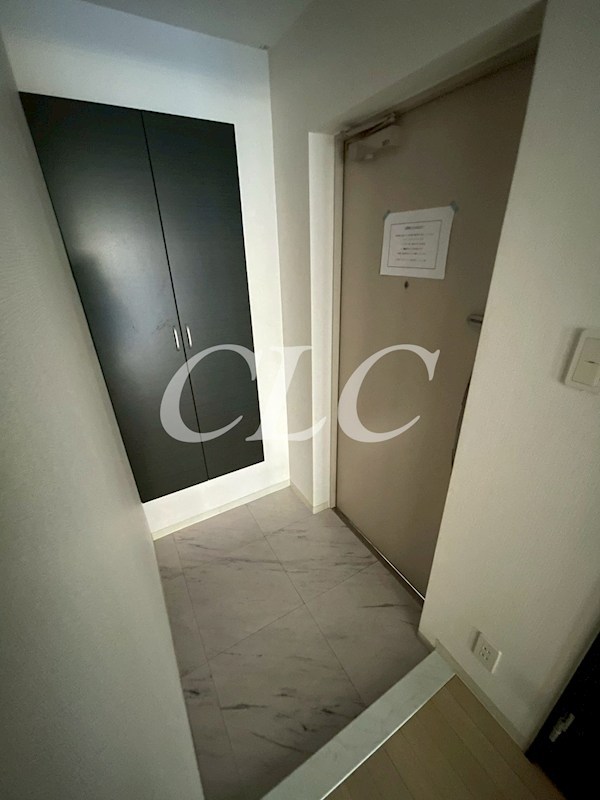 アウラデパリュール 玄関