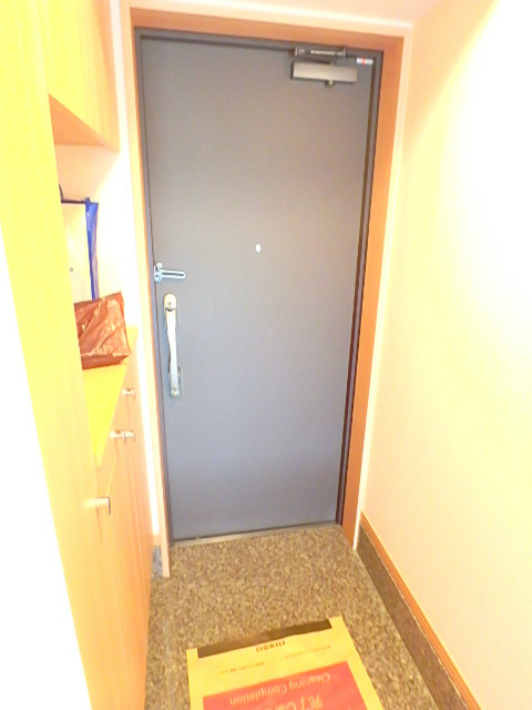 ヴェルディーク平 玄関