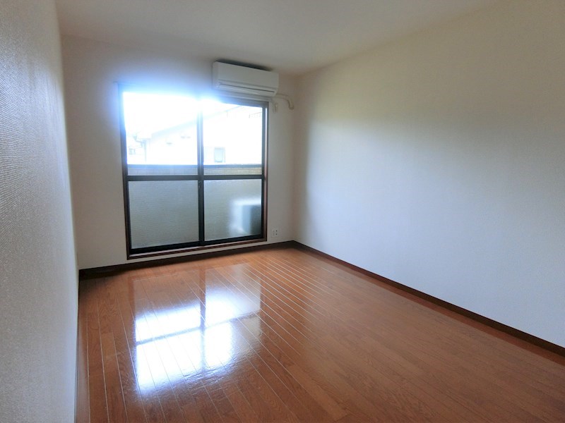 サンパティーク西綾瀬 リビング