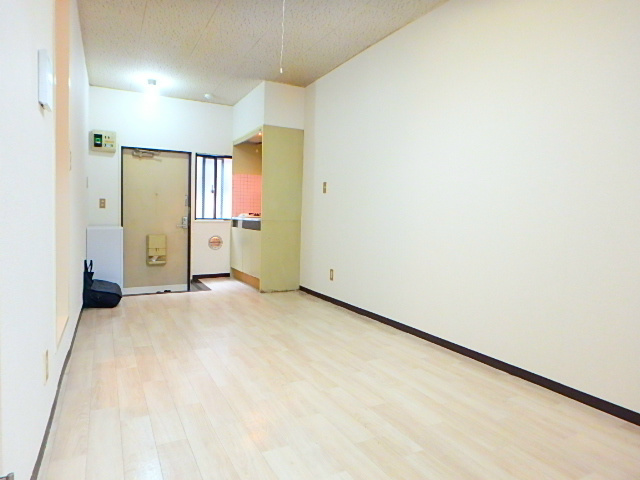 ハイムウチダ   リビング