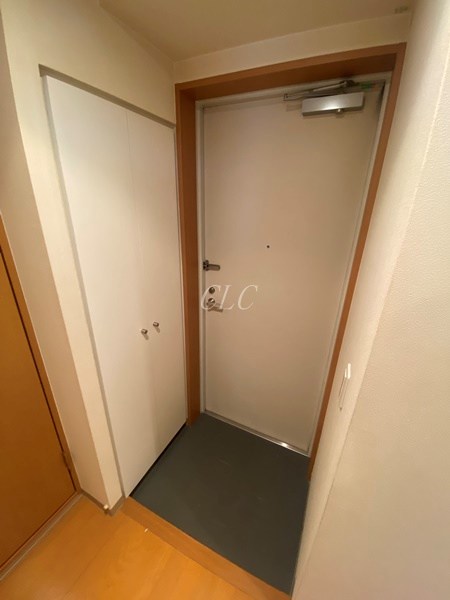 キャビン　ドゥ　ルミエール 玄関