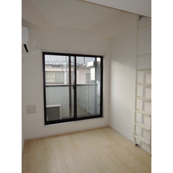 ソイ・メゾン梅田 リビング