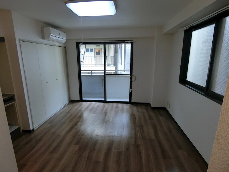 エリムビル ベッドルーム