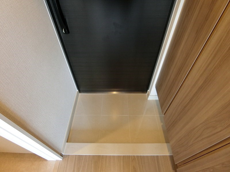 ドゥーエ南千住  玄関