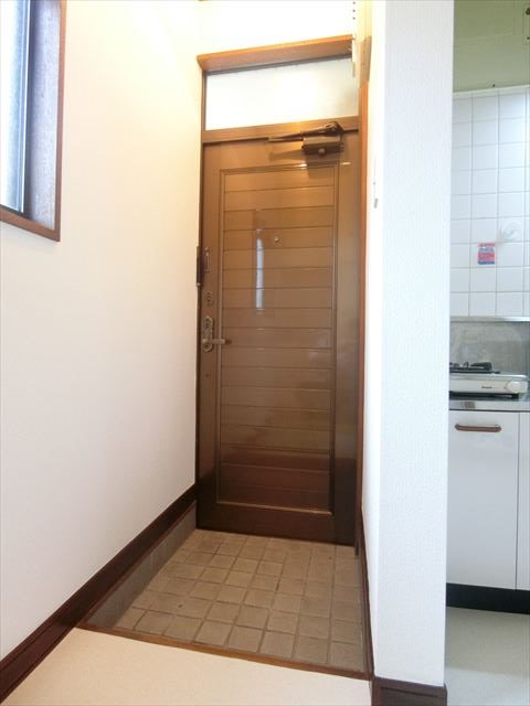 いなりハイツ    玄関