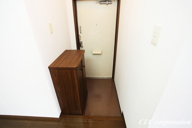 ぶるーハイツ 玄関