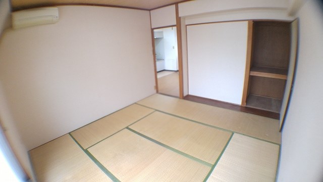 リベール上野 ベッドルーム