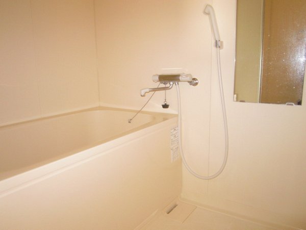 ドルチェオオギ   風呂画像