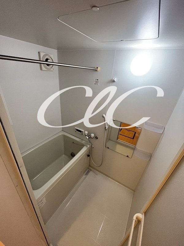 ドアダルジャン 風呂画像