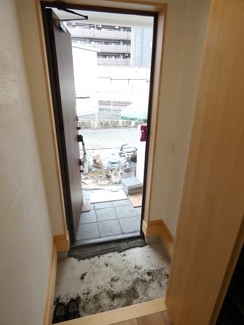 漆喰の家　高砂 玄関