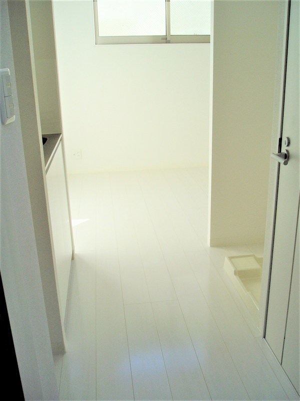 ＩＬ　ＲＯＳＳＯ町屋（イルロッソ） 玄関