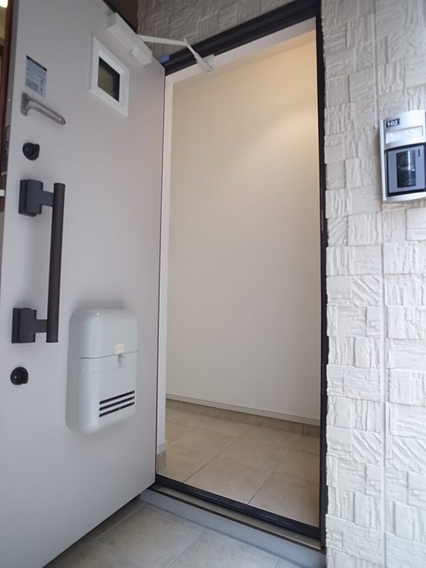 アルページュ町屋 玄関