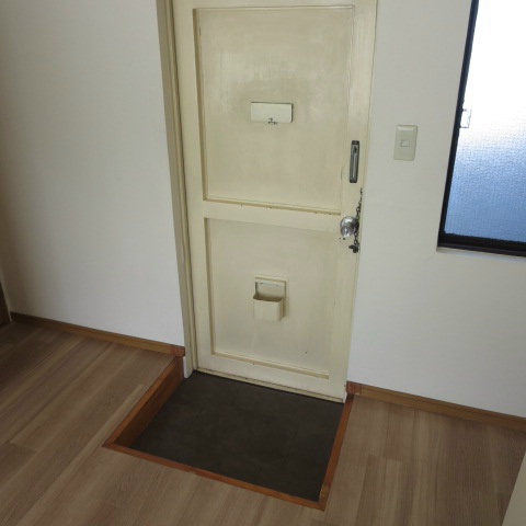 寿々川ビル  玄関