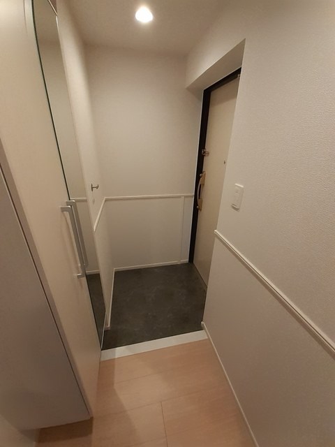 フルール　アビタシオン 玄関