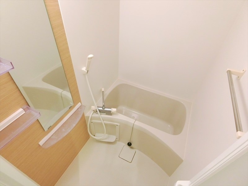 リブリ・TKレジデンス  風呂画像