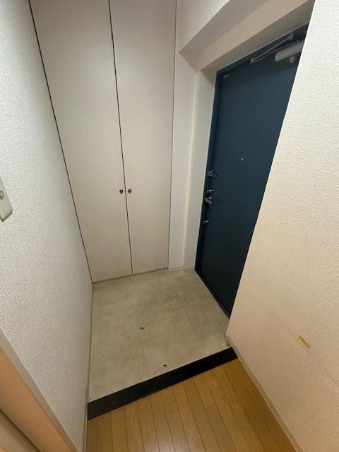 プライムステージオオシマ  玄関