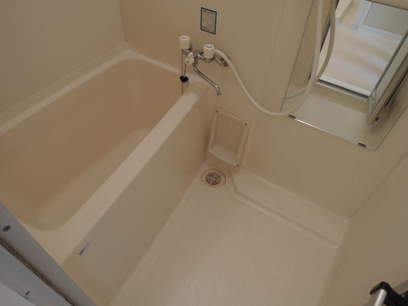 パームスプリングス 風呂画像