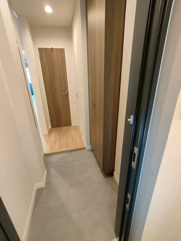 ヘーベルメゾン西葛西　Ｅ 玄関