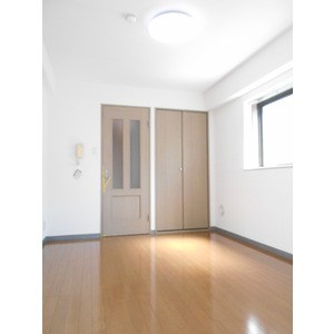 YS3 ベッドルーム