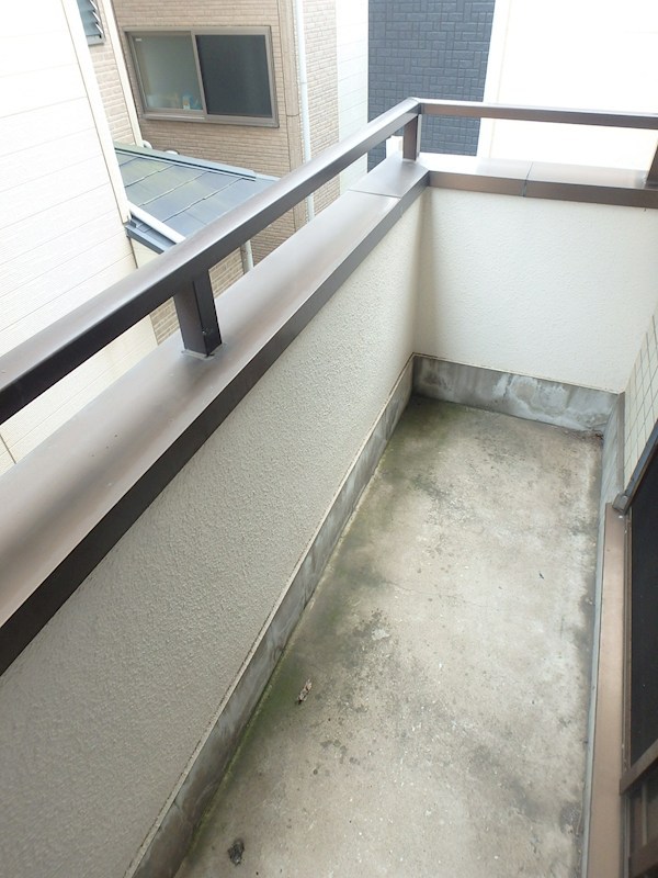 リブサンフラット ベランダ