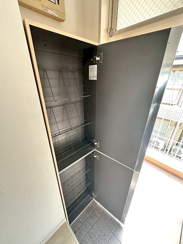 モア５ その他10