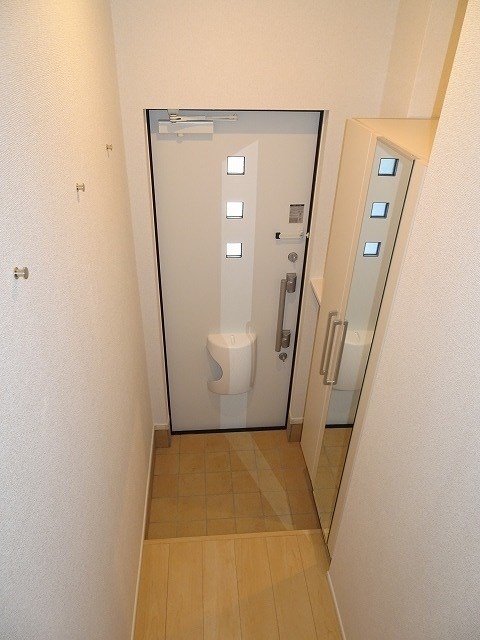 モルゲンロート    玄関