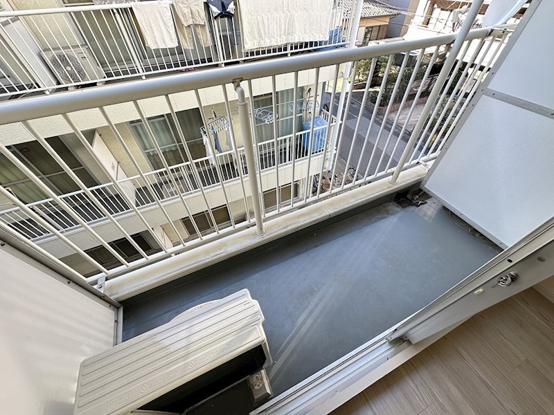 フローラ8 ベランダ