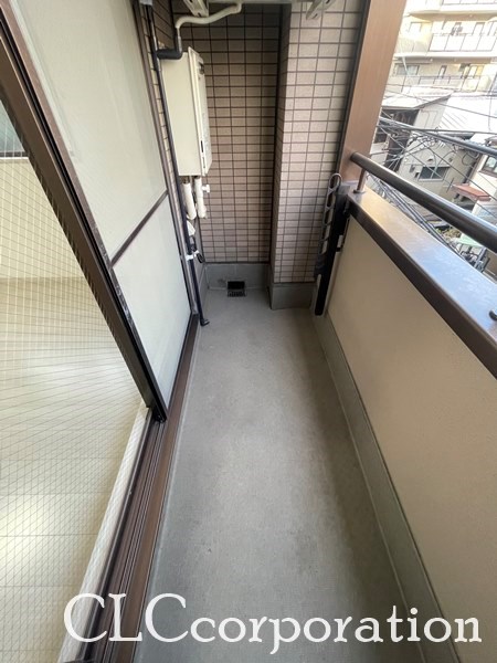 ロイヤルヒルズ ベランダ