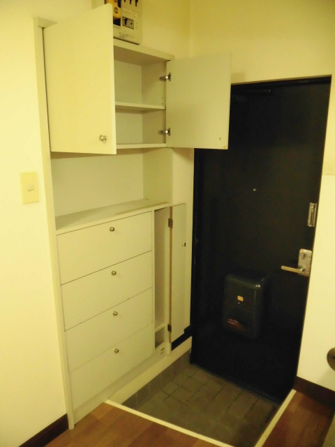 ブロッサム・K  玄関