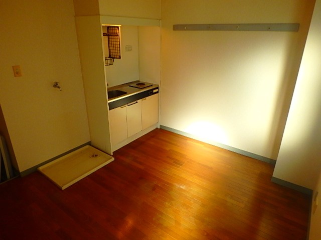 カトウビル リビング