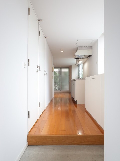 フラットカズン    玄関