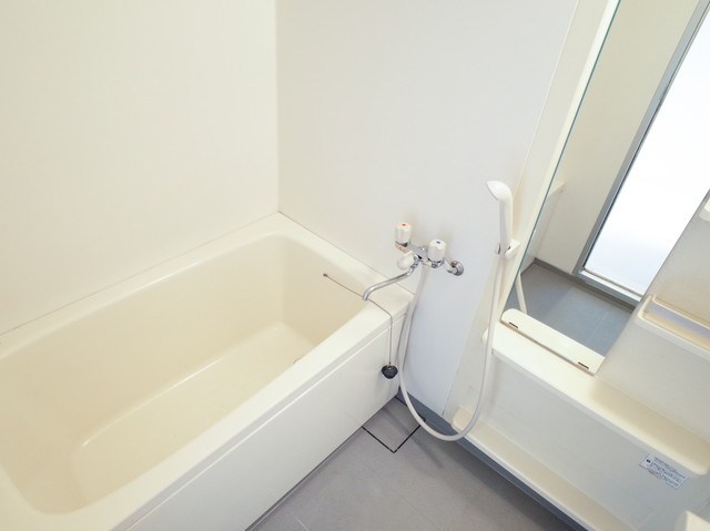 フラットカズン    風呂画像