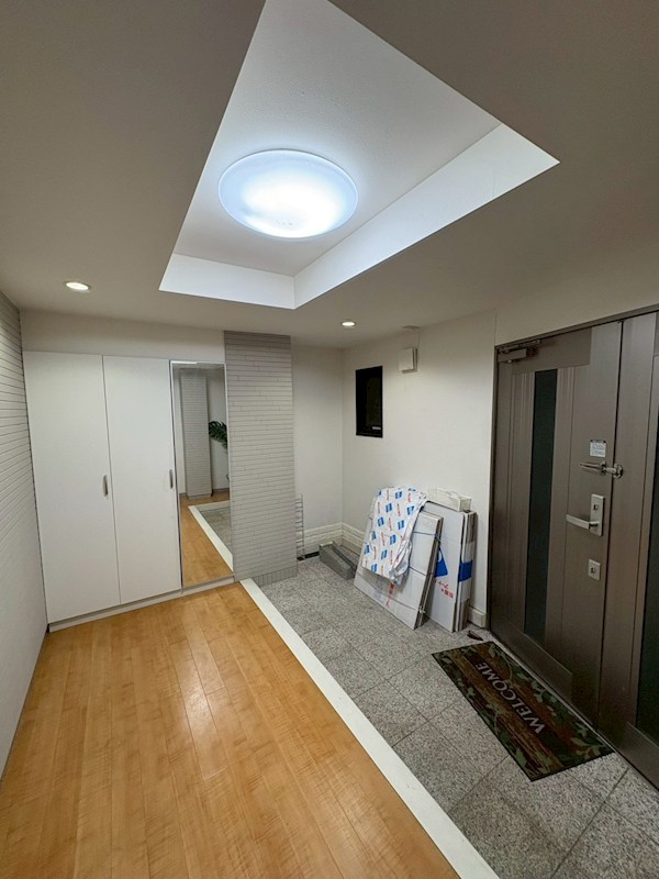 さかいビル 玄関