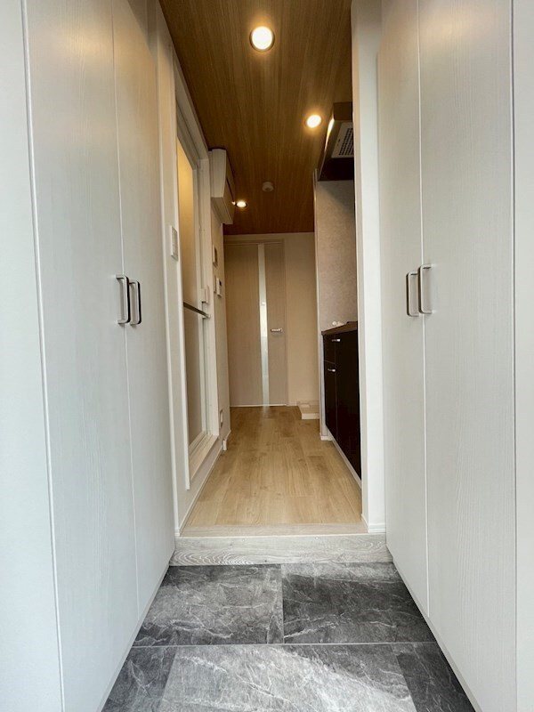 レジディア門前仲町 玄関