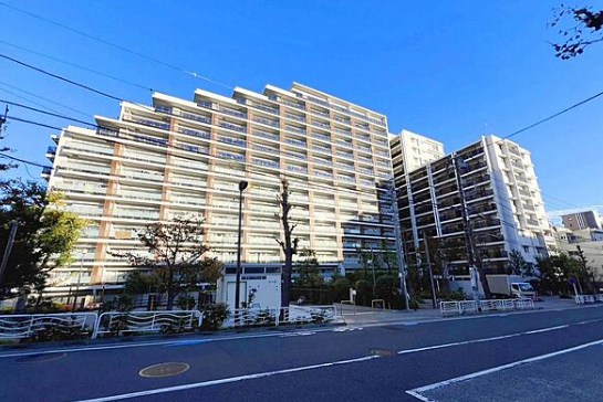 イーストゲートスクエア 外観