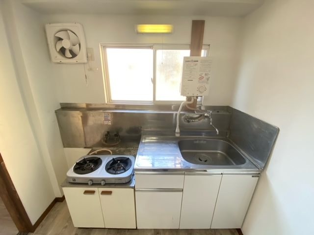 コーポニューガンジョー キッチン