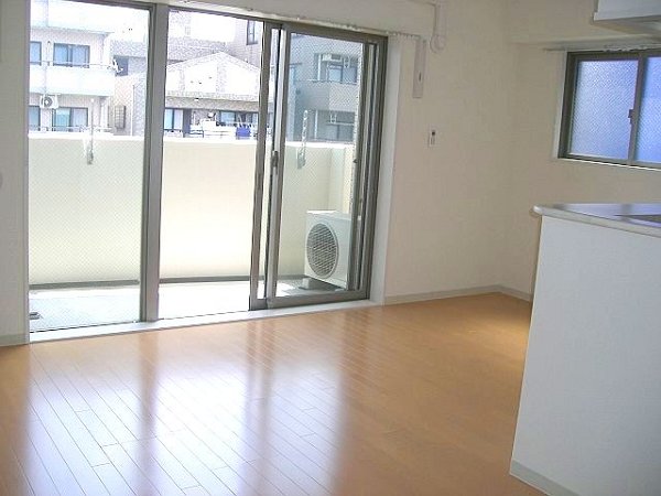 オルテハウス  リビング