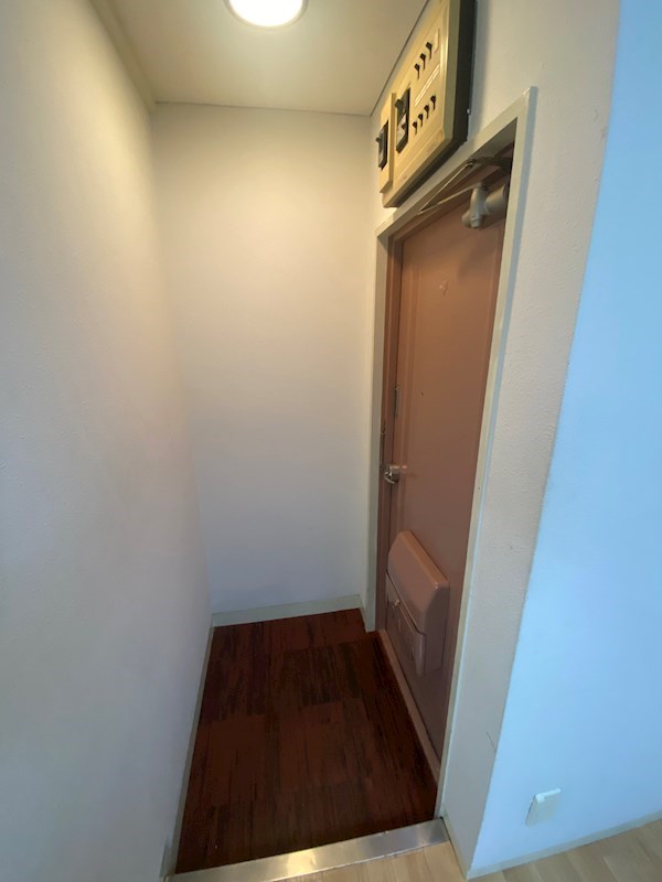 東十条藤巻ビル 玄関