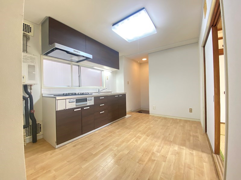 東十条藤巻ビル リビング