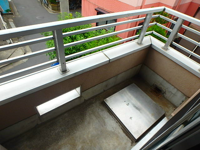 キャッスルアメニティ ベランダ