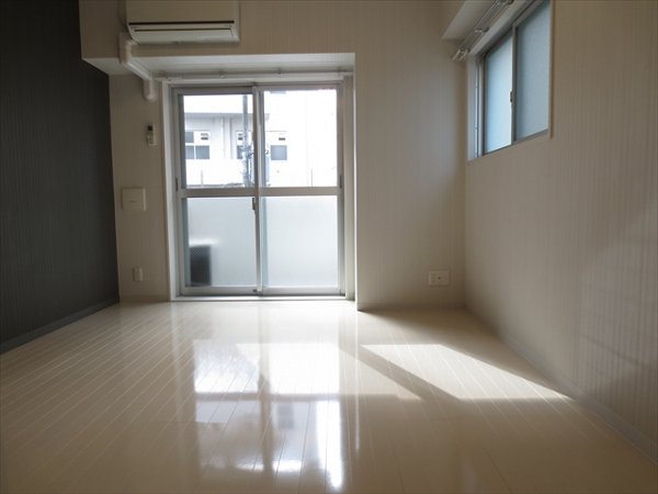 ランエージ新御徒町 リビング