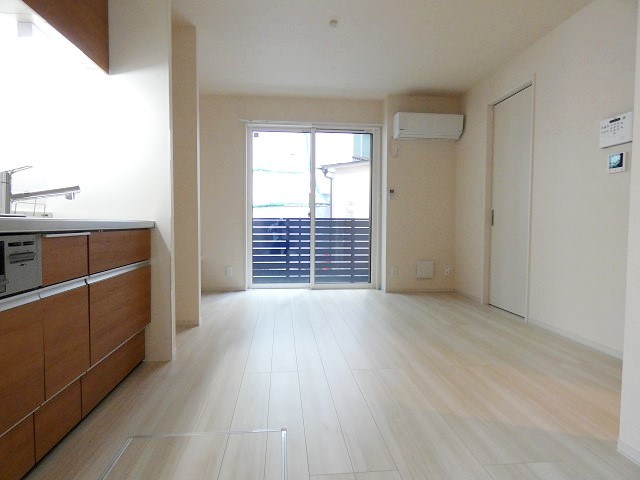 アムール東向島 リビング