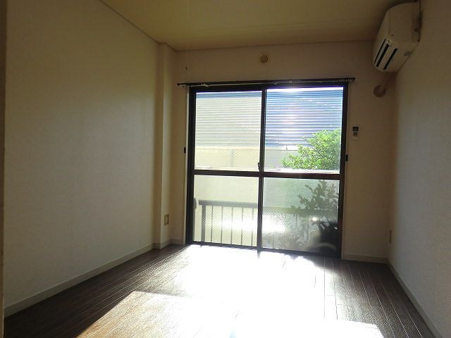 コーポみよし リビング