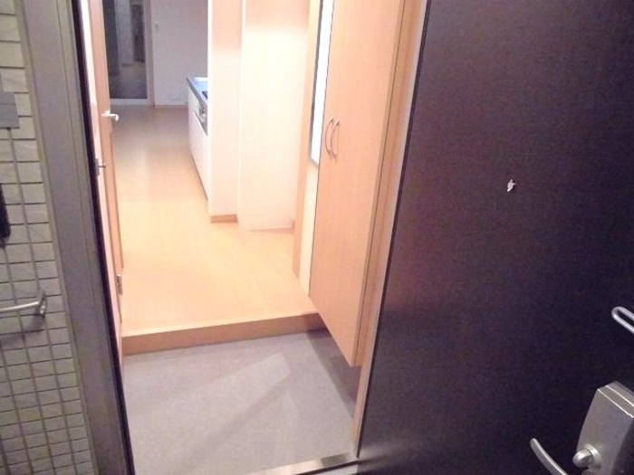 メゾンクレール墨田 玄関