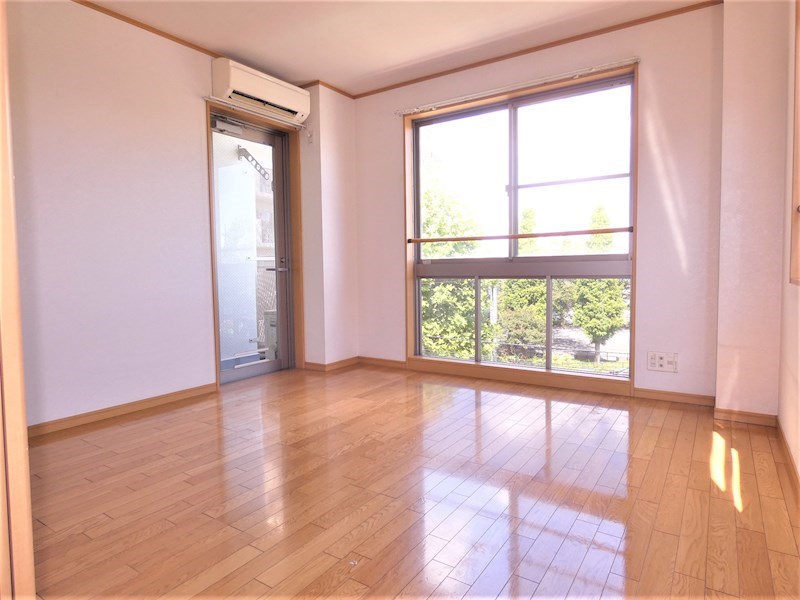 ヴェルドミール  リビング