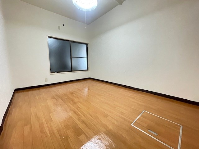 イズミハイツ ベッドルーム