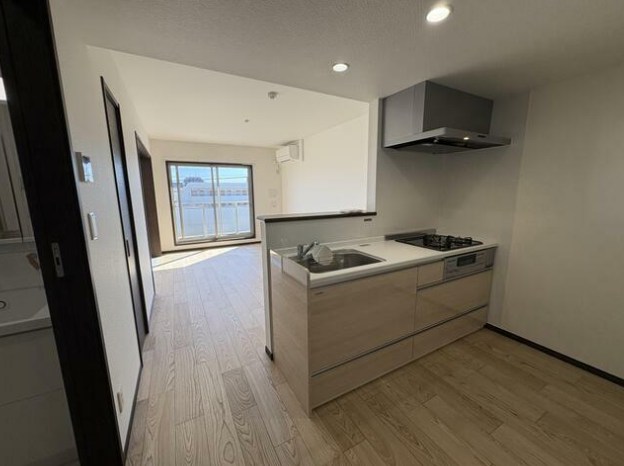 ラ・セレンテ キッチン